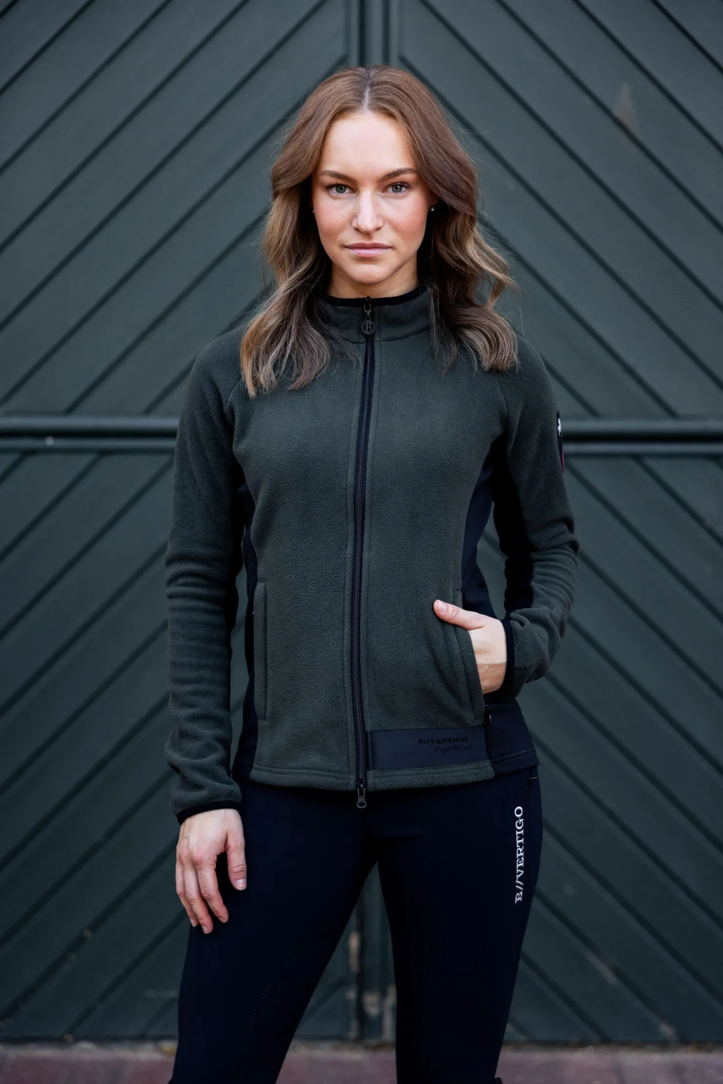 Discount bvertigo B Vertigo Cleo elastisk ridejakke i fleece til dame ClimbingIvyGreen