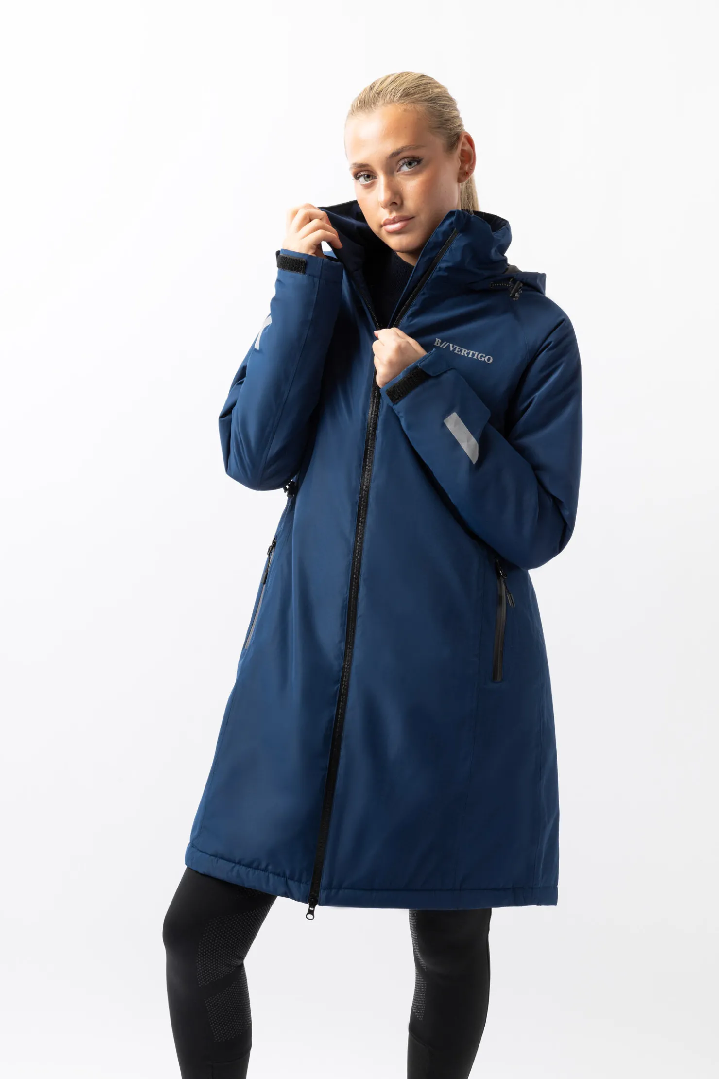 Outlet bvertigo B Vertigo Joanna Vanntett Polstret Frakk Titannavy