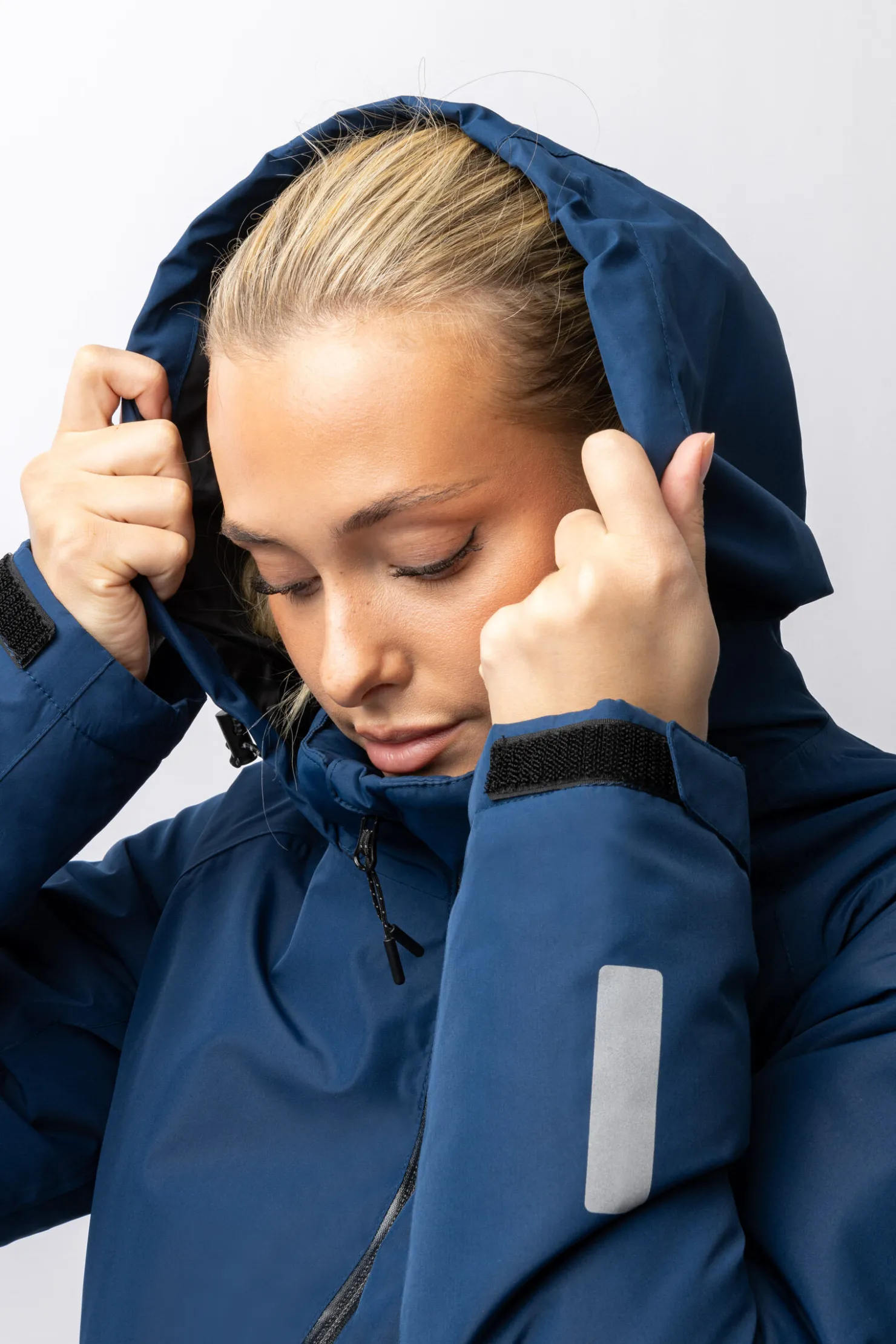 Outlet bvertigo B Vertigo Joanna Vanntett Polstret Frakk Titannavy