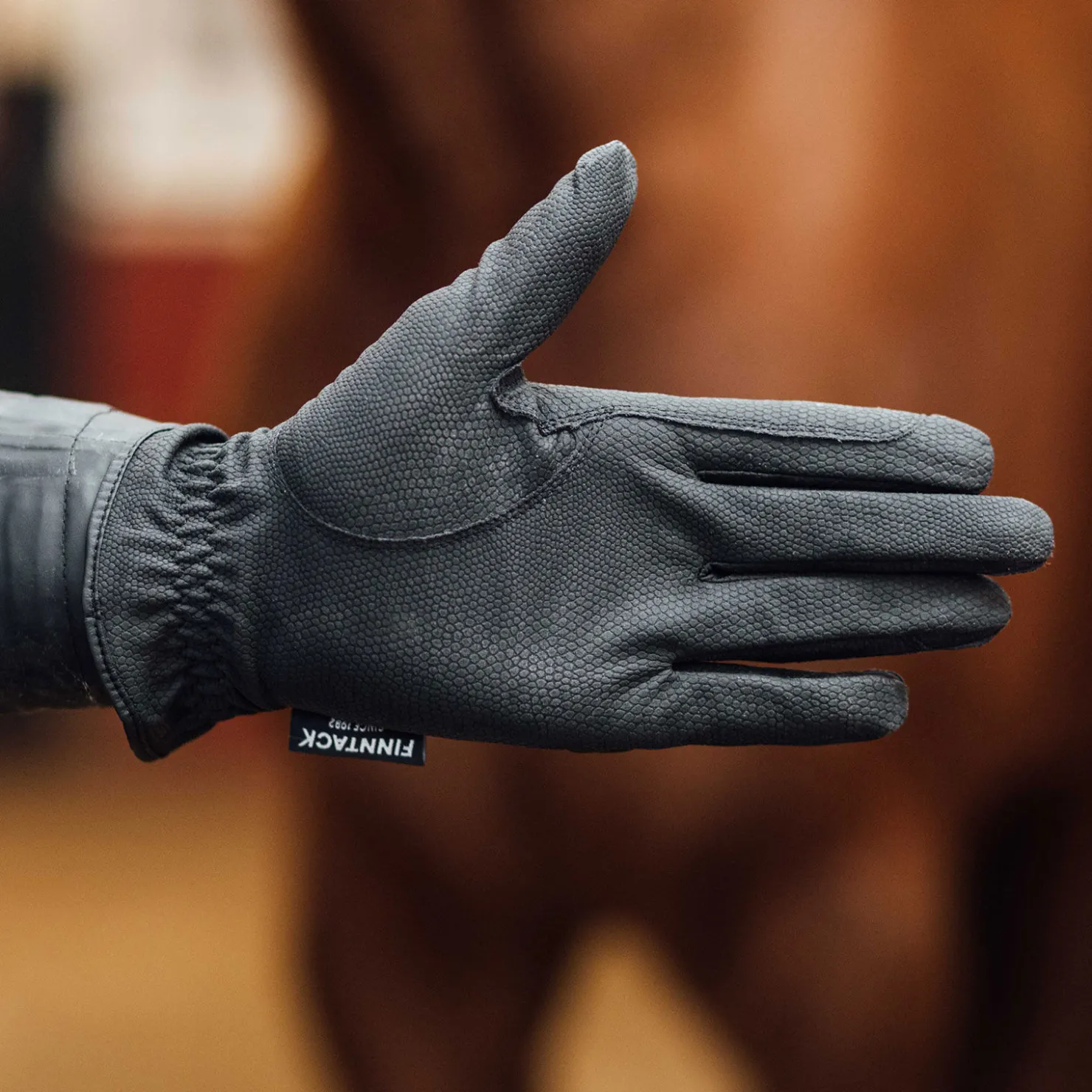 Hot finntack Pro Orlando hansker i syntetisk lær Black