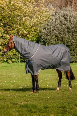 New horseware Amigo Bravo 12 Plus utedekken, 250g Shadow/Navy&Lime