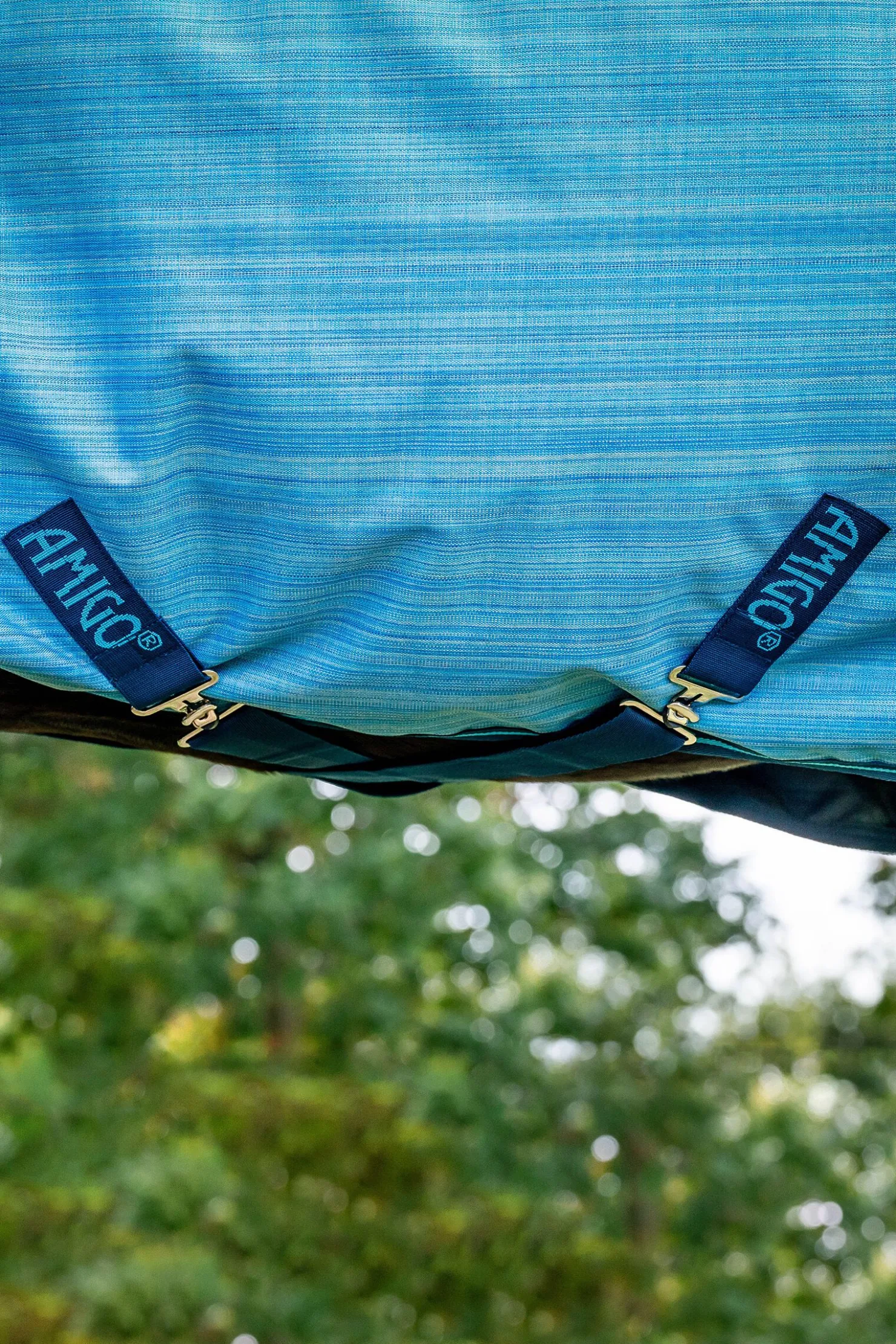 horseware Amigo Hero 900 Revive Plus utedekken med avtakbar hals, 50 gram OceanBlue