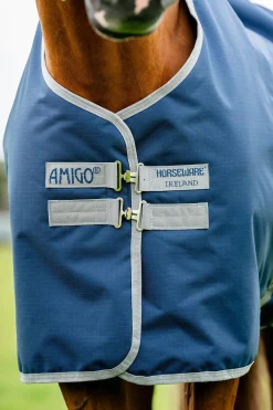 Clearance horseware Amigo Ripstop 900D Plus utedekken med avtakbar halsdel, 100g Navy/TitaniumGrey