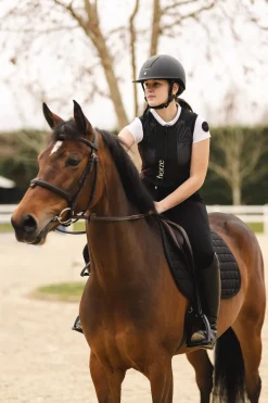 Discount horze LUNA ryggbeskytter Black