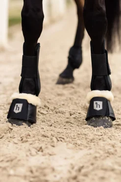 horze Salerno kopper Black