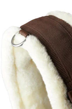 Best horze Tartu dressurgjord i neopren med fast fuskepels DemitasseBrown