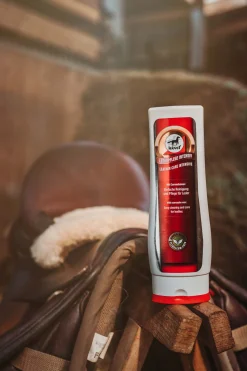 New leovet Intensive lærpleie Beige/Red